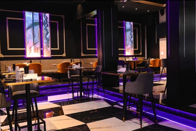 Restaurant & cafes